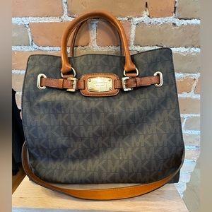 Michael Kors Tote